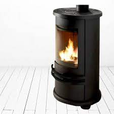 Купить Печь-камин Invicta Orense в интерьере чугунная в Молодечно в Молодечно