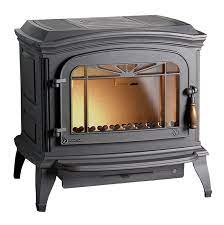 Купить Печь-камин Invicta Bradford красная эмаль в интерьере чугунная в Молодечно в Молодечно