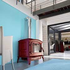 Купить Печь-камин Invicta Bradford белая эмаль в интерьере чугунная в Молодечно в Молодечно