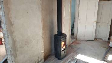 Купить недорогой камин с большим стеклом EVEREST F7 в Молодечно в Молодечно