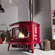 Печь-камин чугунный Invicta Bradford в интерьере Амазонка бай фото в Молодечно