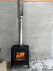 Купить чугунный Печь-камин EVEREST S13 в Молодечно фото в интерьере в Молодечно