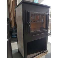 Стальной российский камин ЭТНА (Панорама) с плитой и ТО "Антрацит" высокий фото в Молодечно