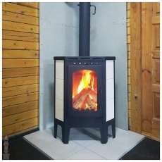 Стальной камин Бавария угловая Амазонка бай фото в интерьере в Молодечно