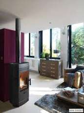 Печь-камин чугунный Invicta Gomont в интерьере Амазонка бай фото в Молодечно