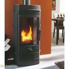 Печь-камин чугунный Invicta Gomont в интерьере Амазонка бай фото в Молодечно