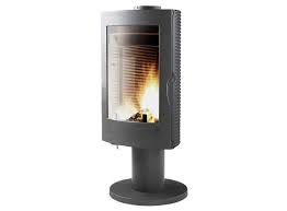 Печь-камин чугунный Invicta Alios в интерьере Амазонка бай фото в Молодечно