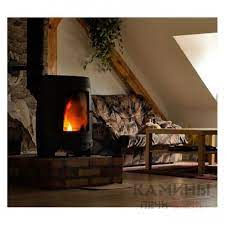 Печь-камин чугунный Invicta La Borne 2 в интерьере Амазонка бай фото в Молодечно